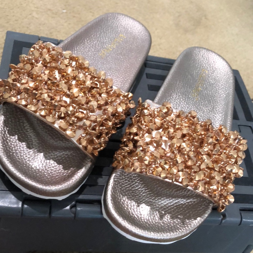 Slippers